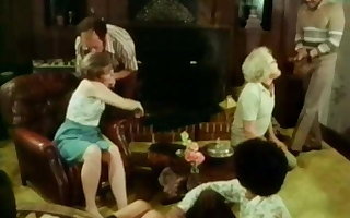 Linda & Cheri (1976)
