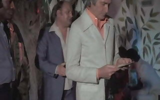 Dora La Frenesie Du Plaisir (1976)